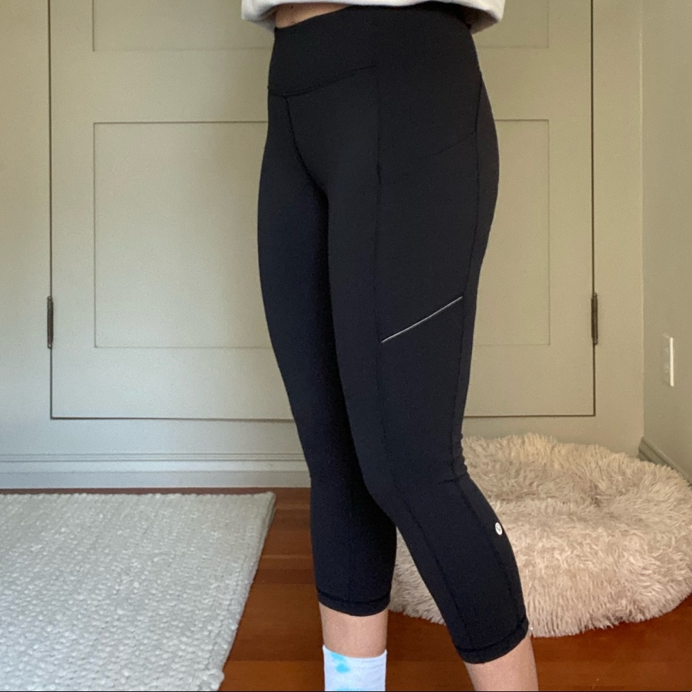 Lululon Crop workout pants